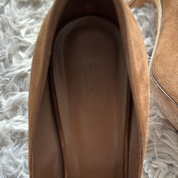 Gorgeous Brown Suede Gucci Heels - Picture 3 of 4